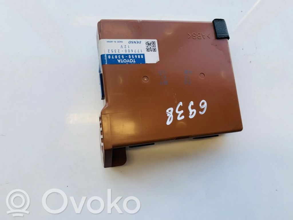 Lexus IS 220D-250-350 Otras unidades de control/módulos 