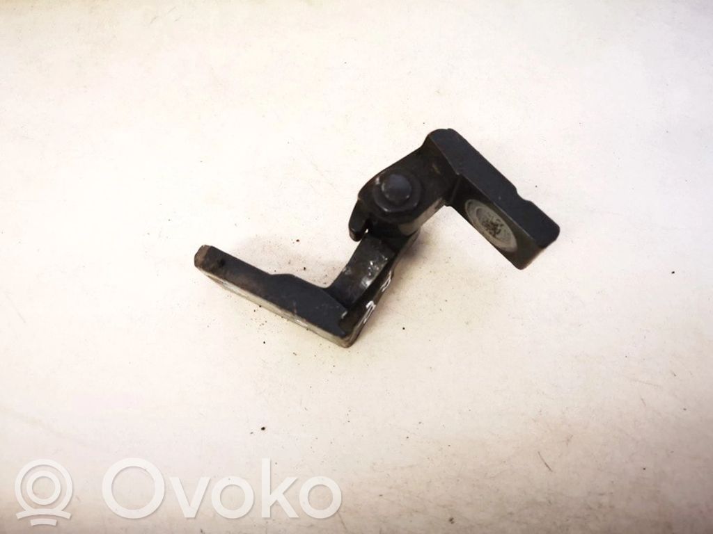 Volkswagen Polo IV 9N3 Etuoven yläsarana