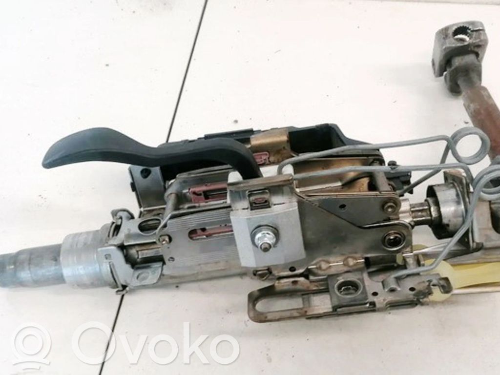 Volkswagen Polo IV 9N3 Colonne de direction