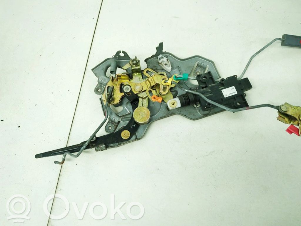 Chrysler Voyager Zamek drzwi tylnych 