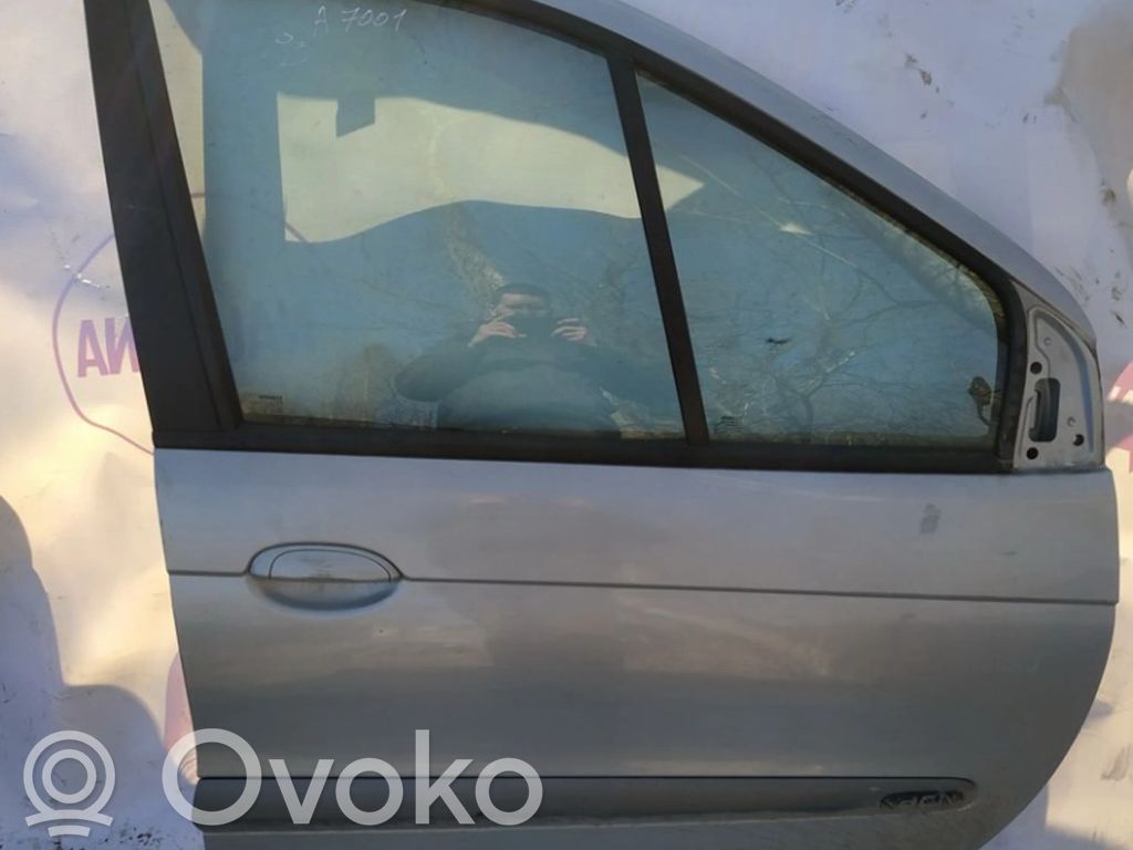 Renault Scenic I Front door 