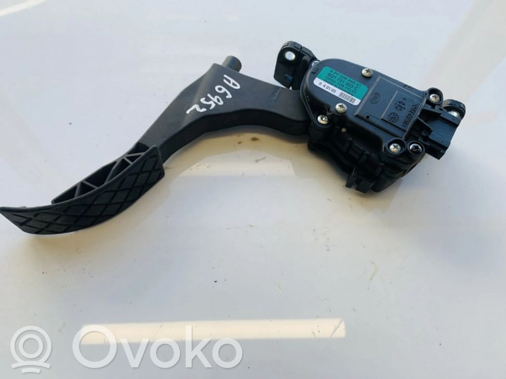 Volkswagen Fox Pedale dell’acceleratore 
