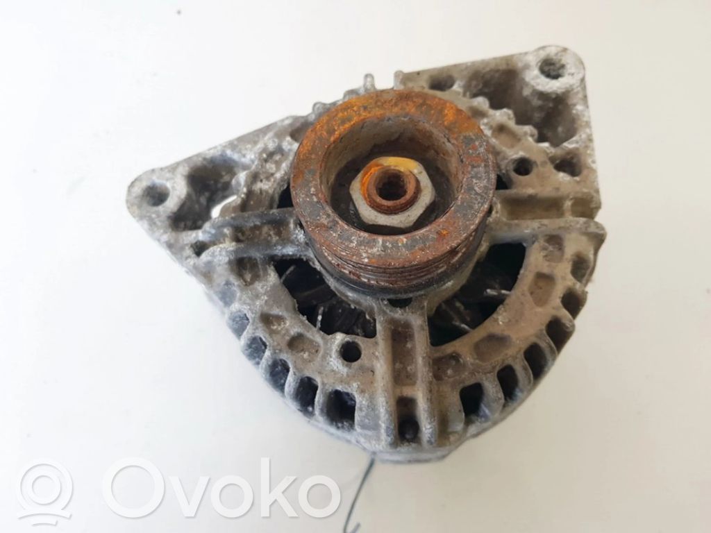 Opel Corsa D Генератор 