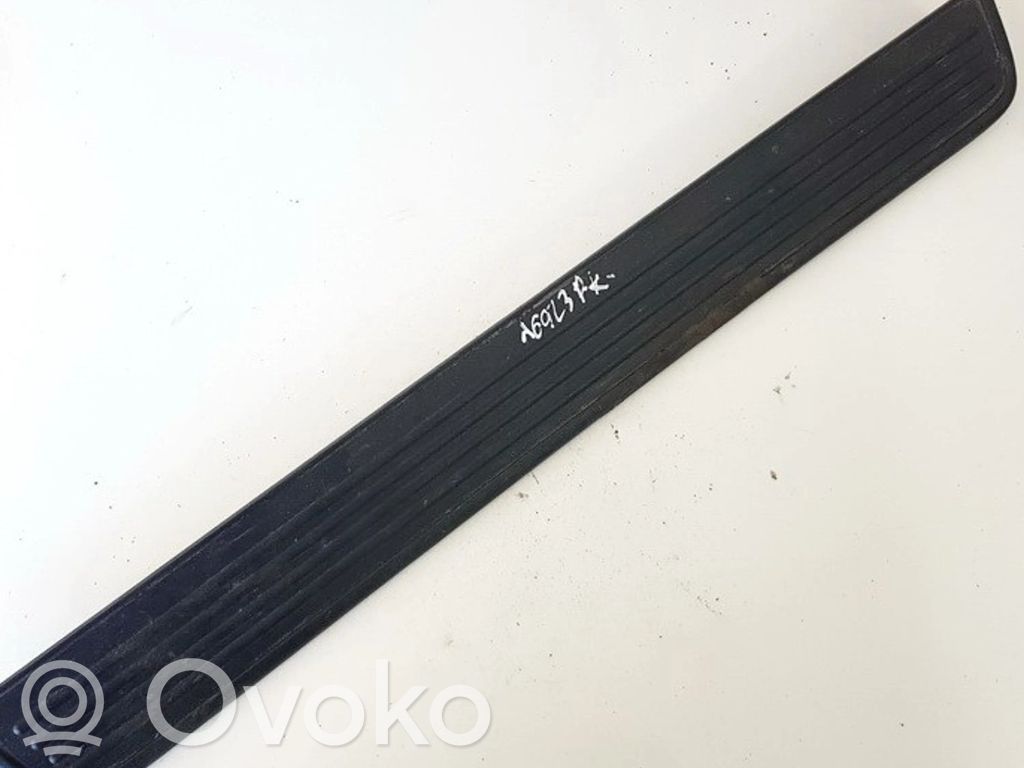Honda Accord Garniture marche-pieds avant 