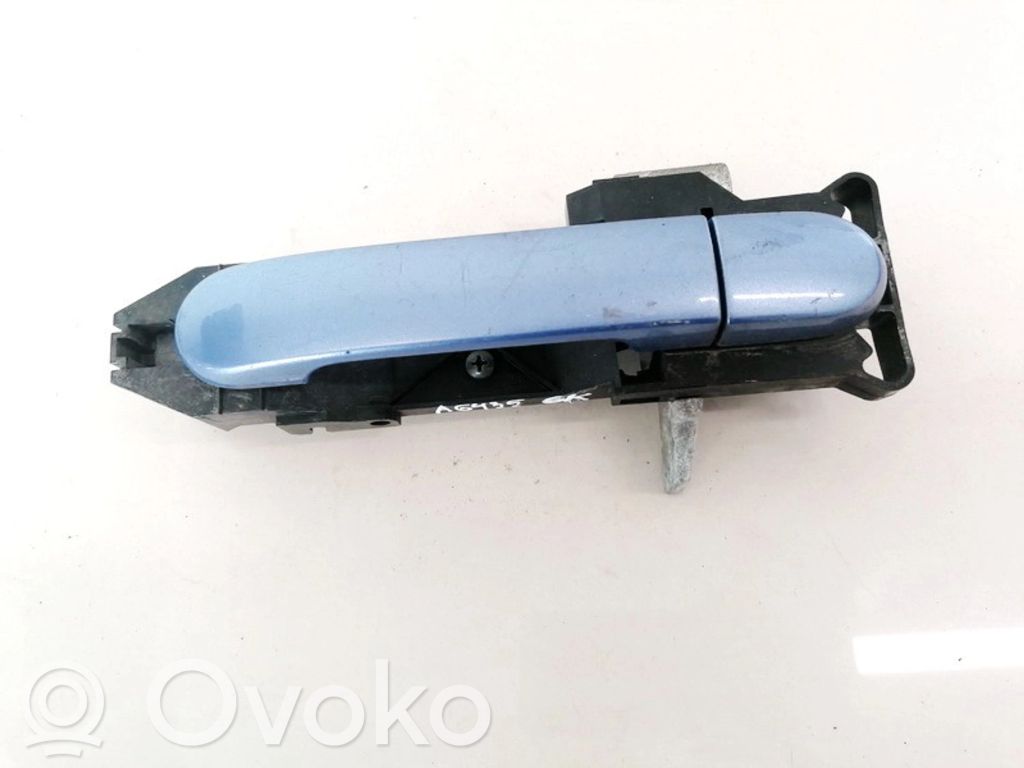 Nissan Micra Manecilla externa puerta delantera 