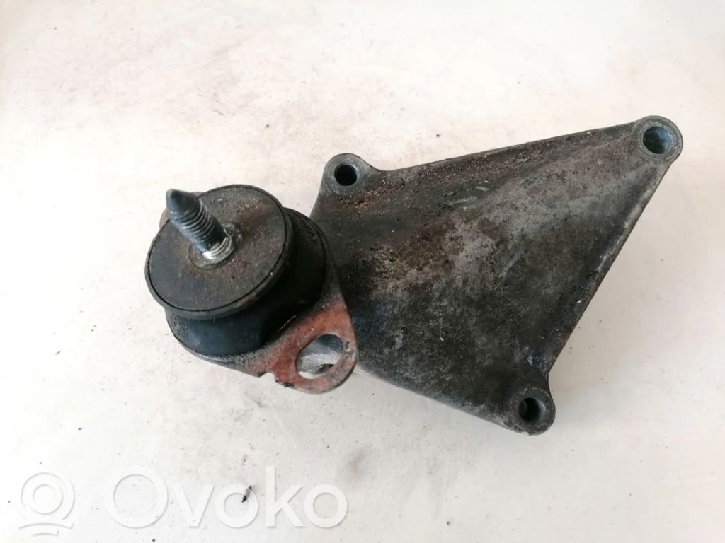 Renault Scenic I Supporto di montaggio del motore 