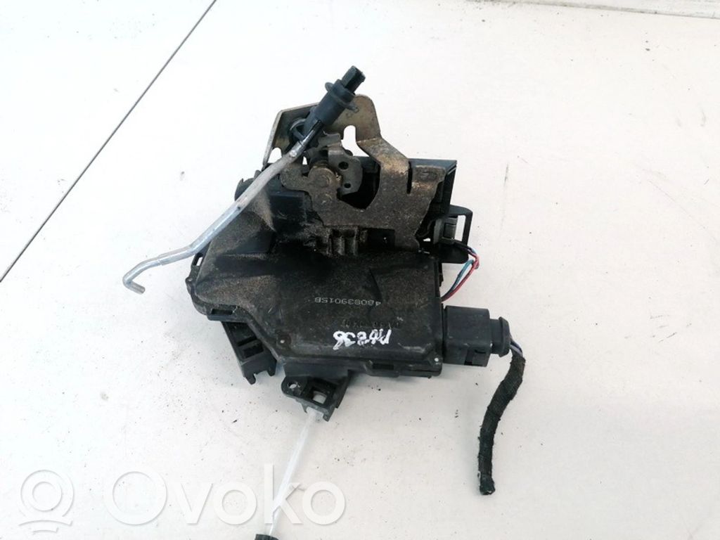 Audi A6 S6 C5 4B Cerradura de puerta trasera 