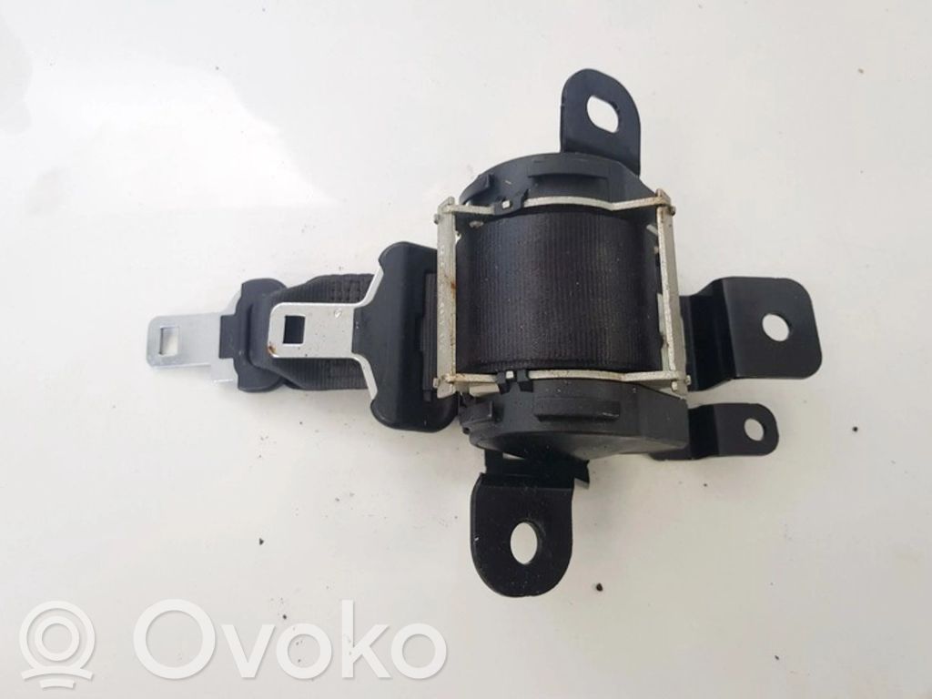 Nissan Qashqai Pas bezpieczeństwa fotela tylnego środkowego 