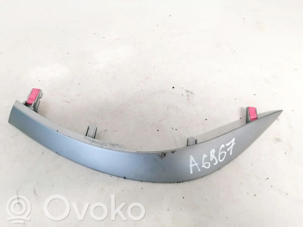 Toyota Corolla E140 E150 Kita salono detalė 