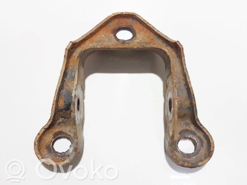 Bracket in trunk/boot   2776,2776