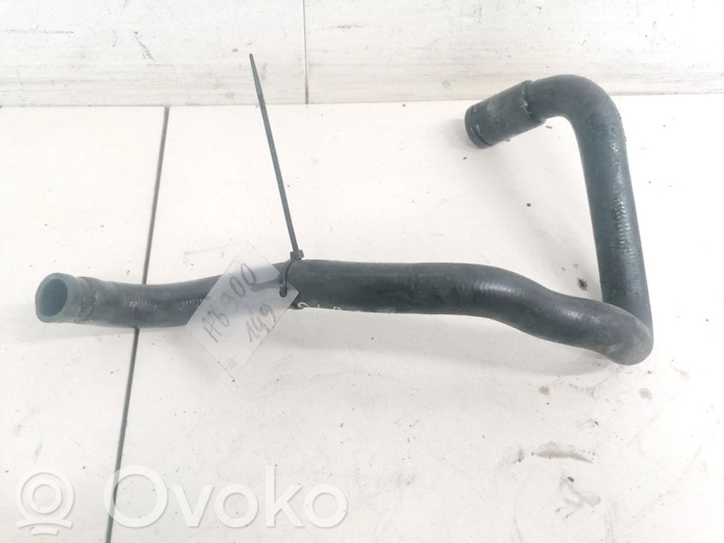 Audi A4 S4 B5 8D Conductă/furtun lichid de răcire motor
