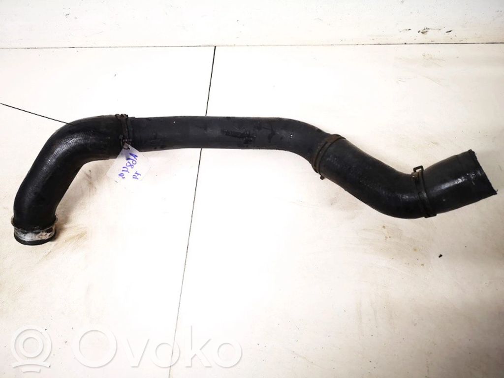 Volkswagen Polo IV 9N3 Tubo flessibile intercooler