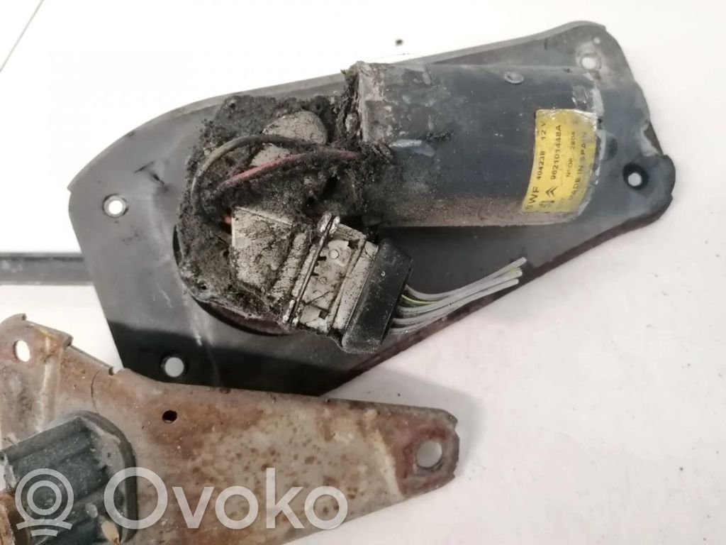 Citroen Berlingo Wiper motor 
