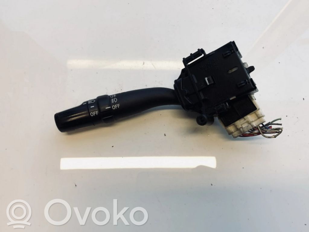 Toyota Corolla Verso AR10 Leva indicatori