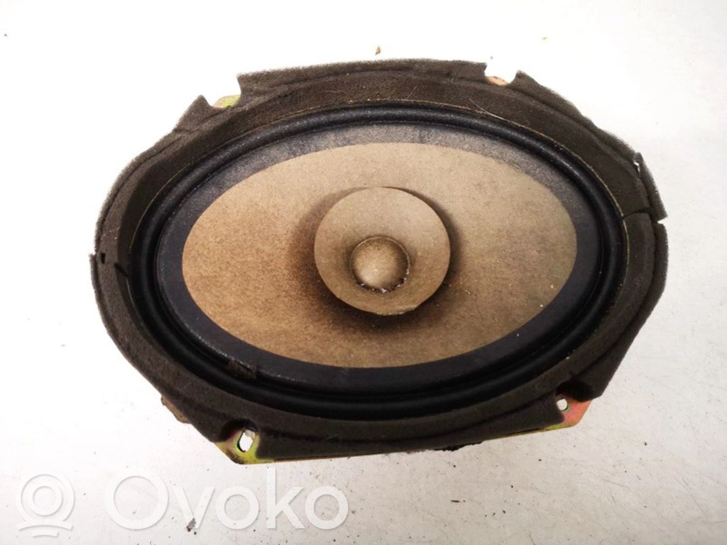 Mazda MPV Etuoven kaiutin 