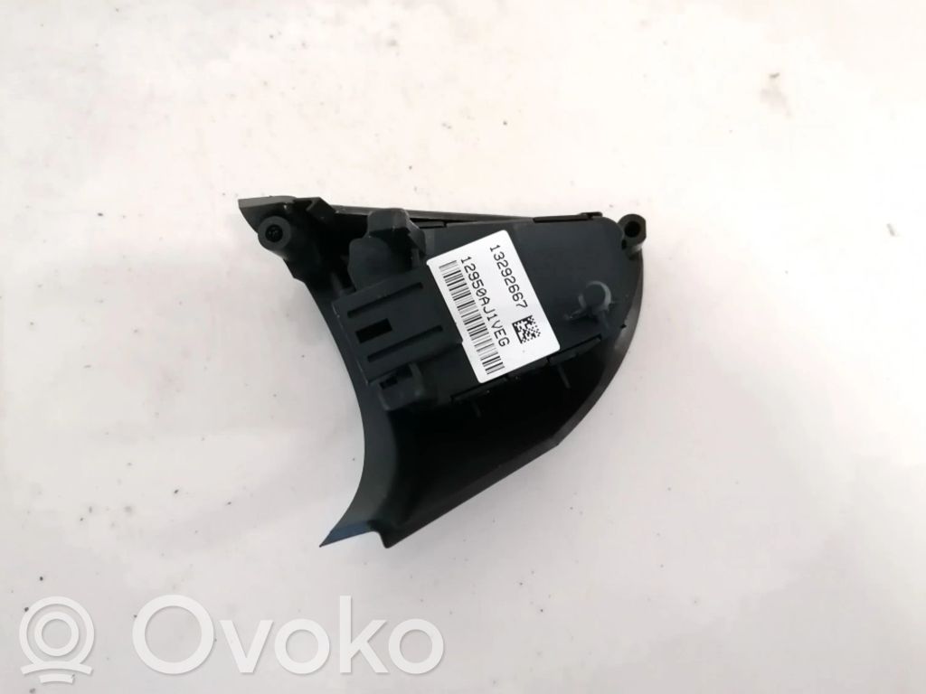 Chevrolet Cruze Przełącznik / Przycisk kierownicy 