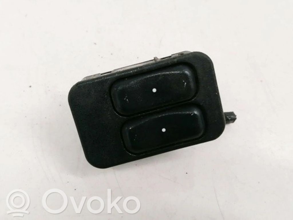 Opel Zafira A Przyciski szyb 