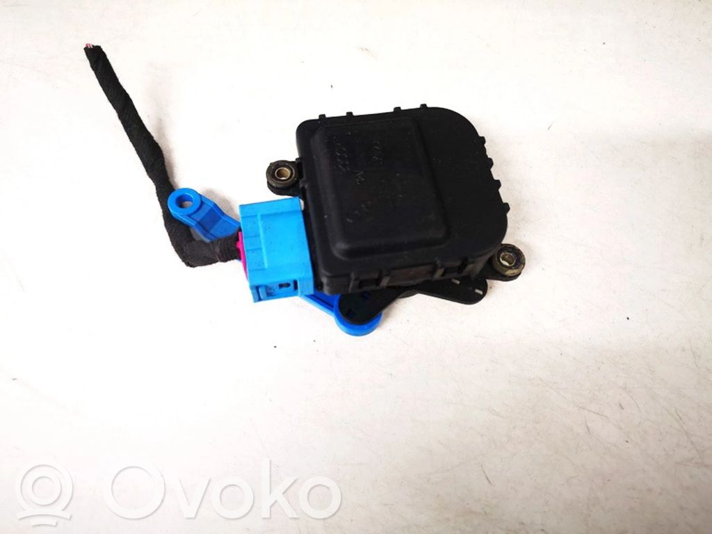 Audi A4 S4 B5 8D Motor/actuator clapetă aer