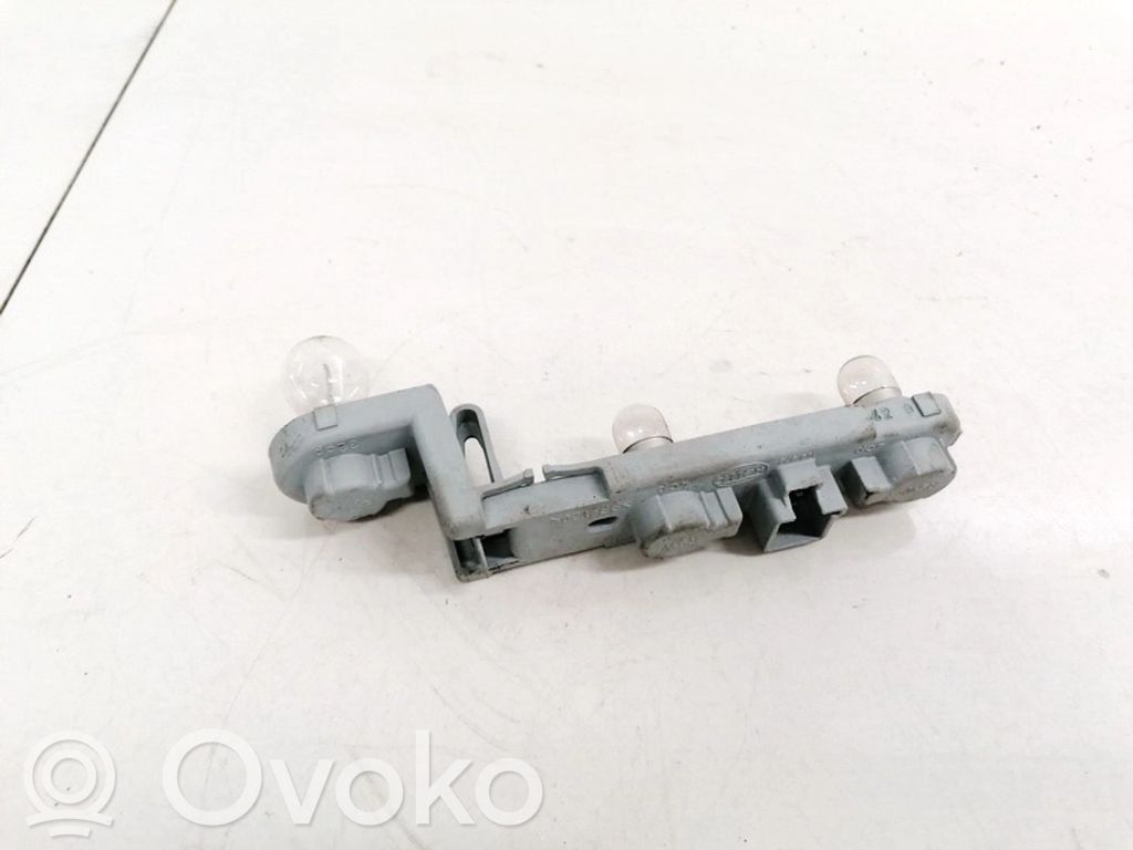 Volvo S80 Porte ampoule de feu arrière