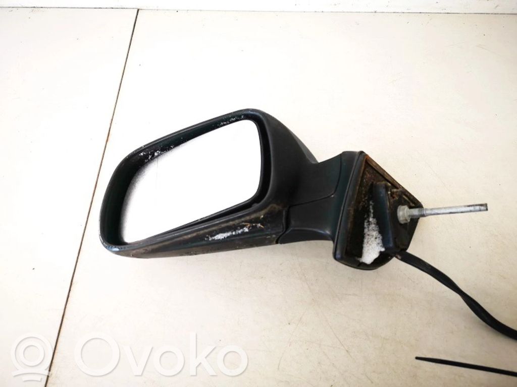 Peugeot 407 Elektryczne lusterko boczne drzwi przednich 
