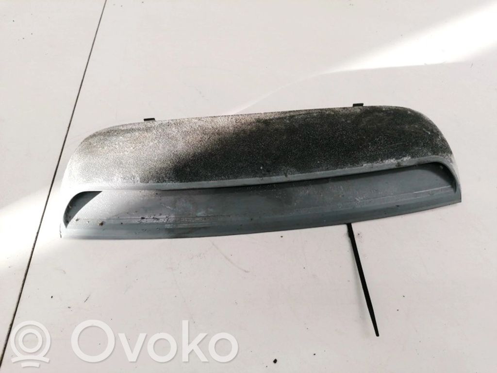 Volkswagen PASSAT B5 Trzecie światło stop 