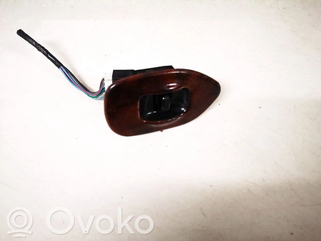 Przyciski szyb   94110AC720RH,94110AC720RH