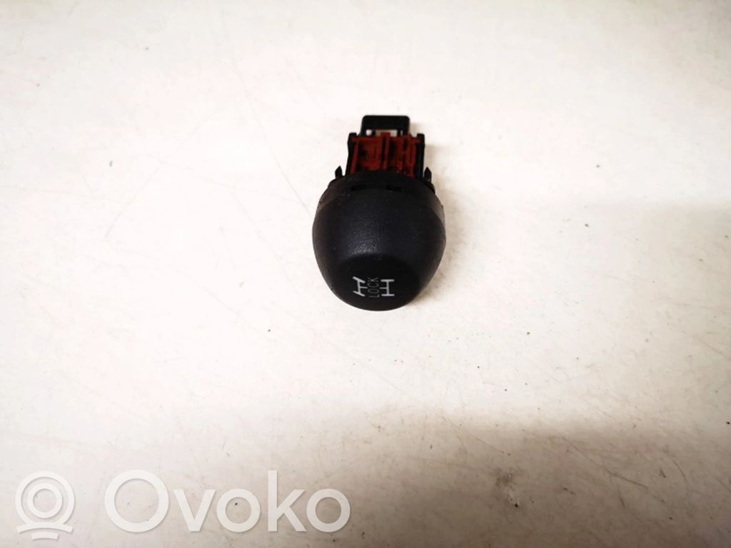 Toyota RAV 4 (XA30) Luistoneston (ASR) kytkin 
