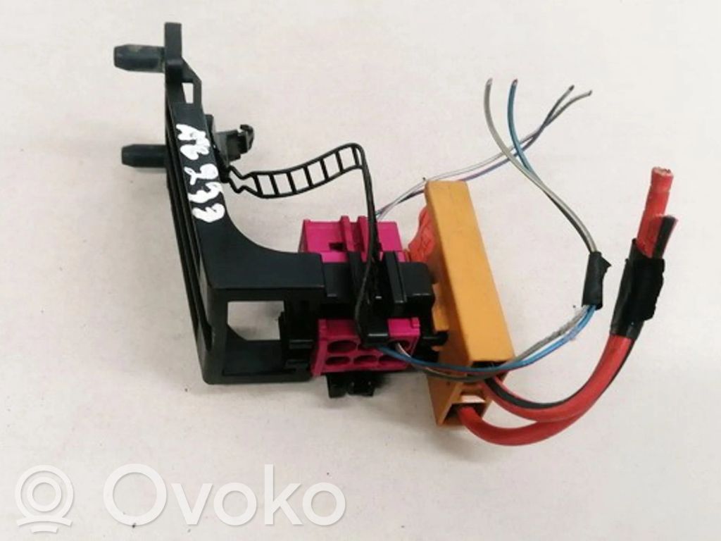 Audi A4 S4 B5 8D Sensor