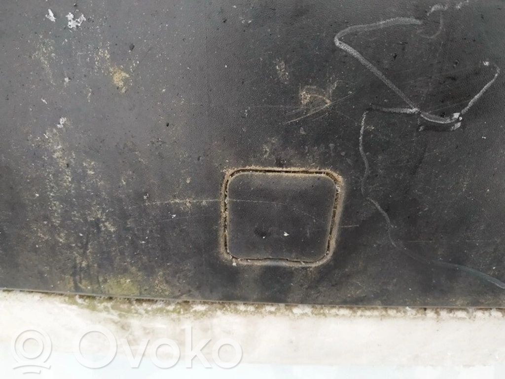 Citroen C2 Galinis tempimo kilpos dangtelis 