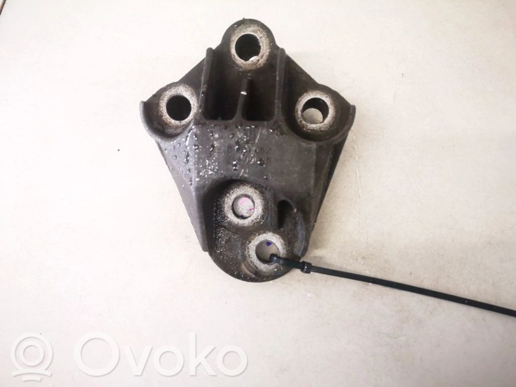 Opel Vectra B Suport motor 