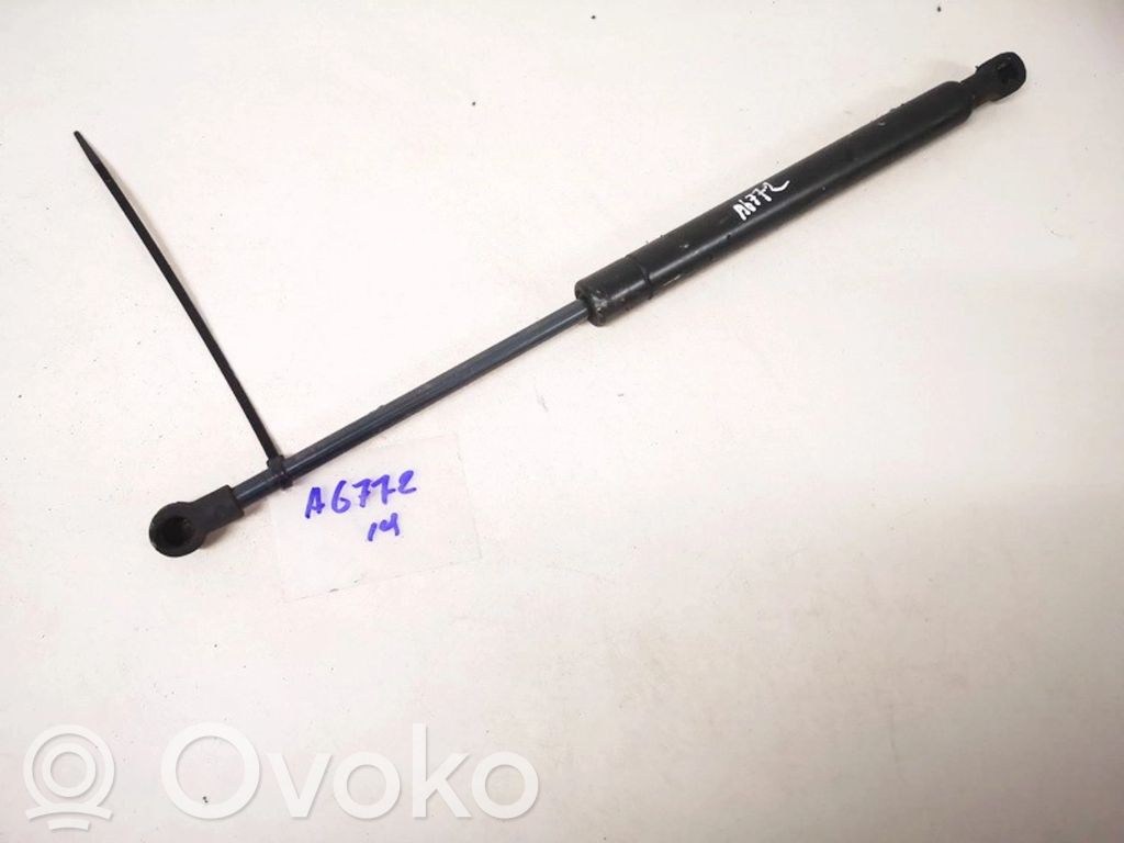 Volkswagen Golf IV Amortyzator klapy tylnej bagażnika 