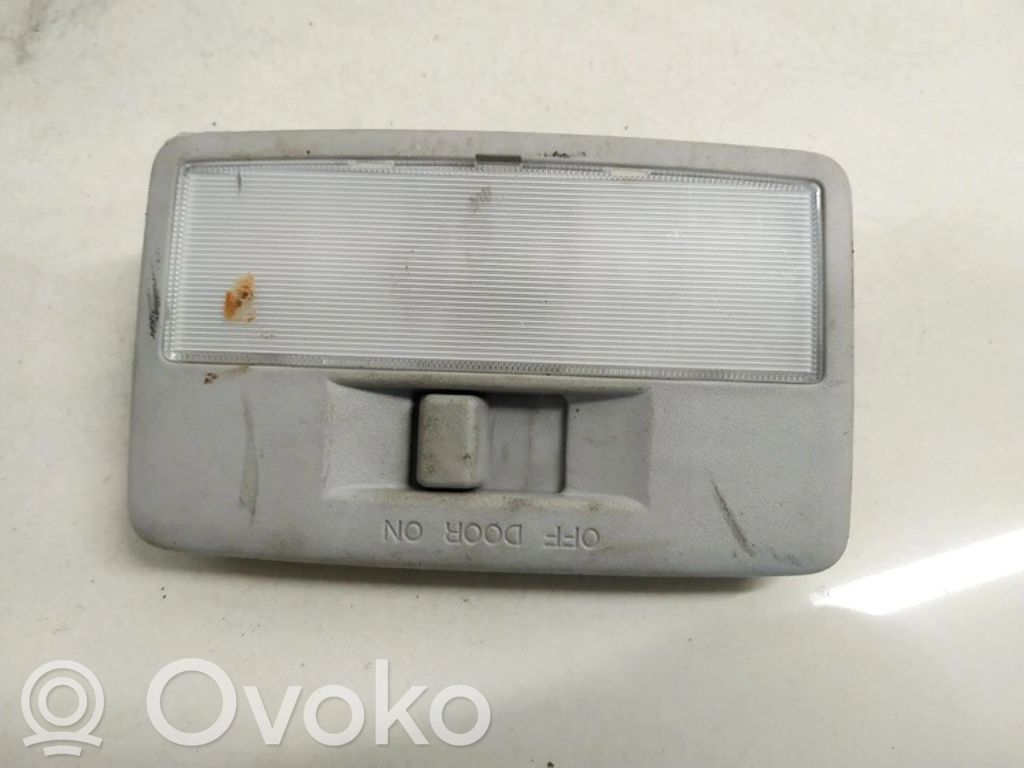 Mazda 5 Etuistuimen valo 