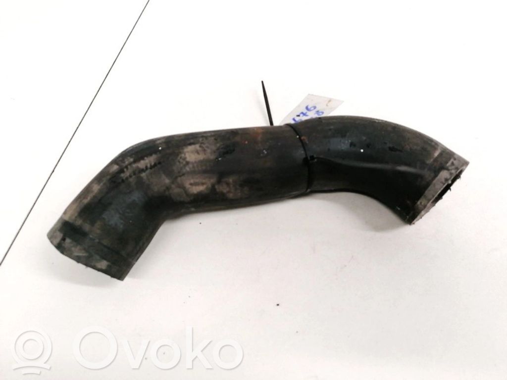 Ford Mondeo Mk III Välijäähdyttimen letku