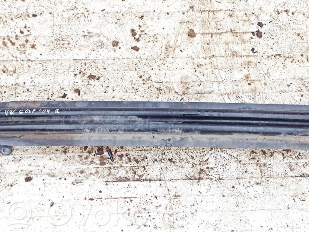 Volkswagen Golf V Belka tylna