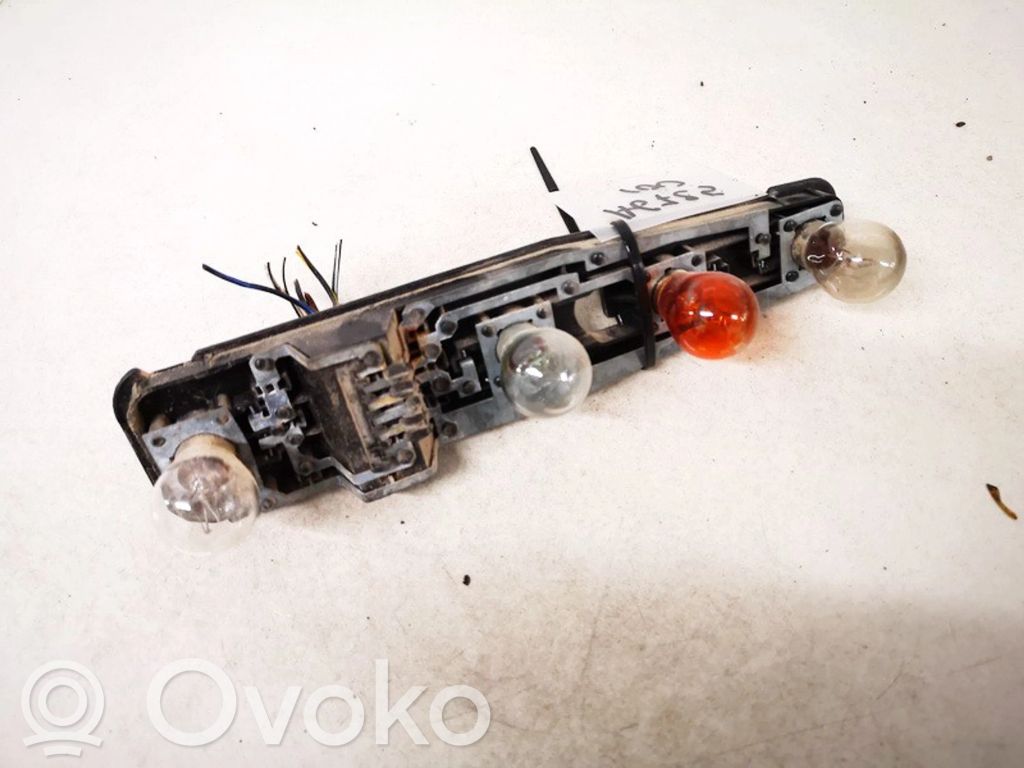 Porte ampoule de feu arrière