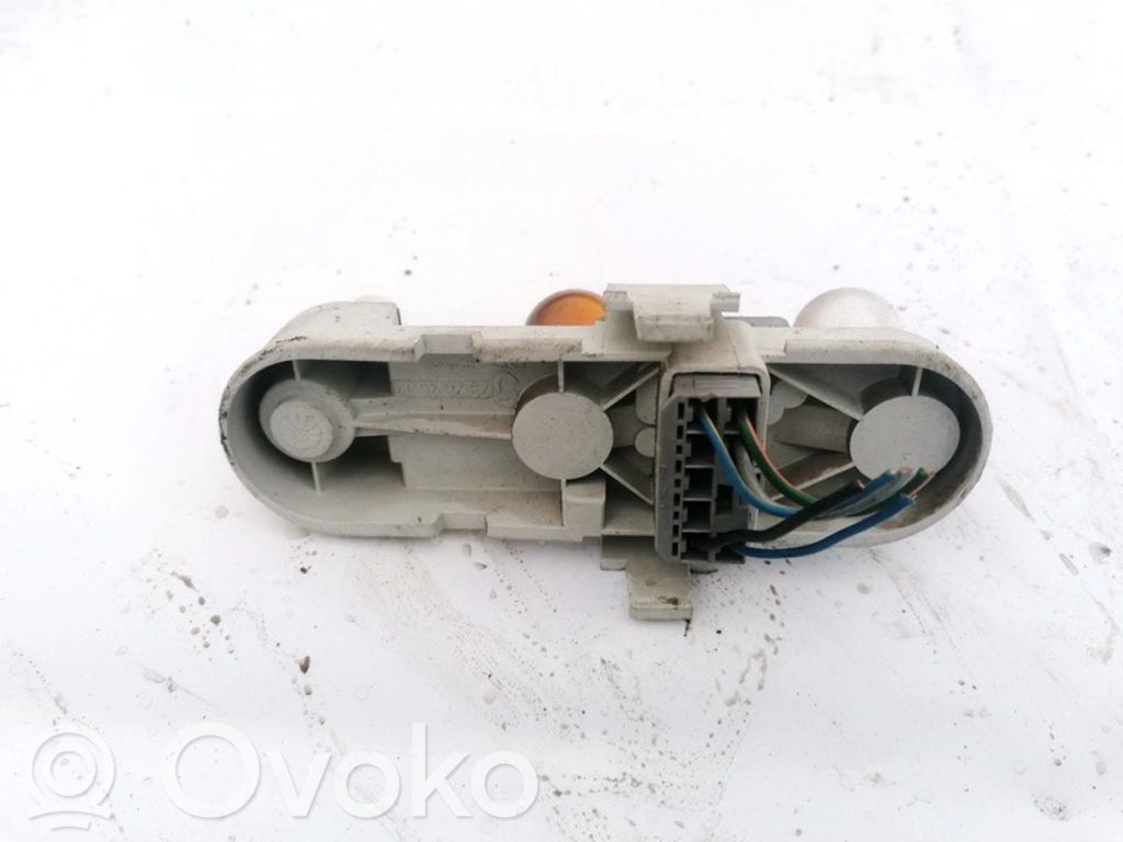 Takavalon polttimon suojan pidike   29262002,29262002