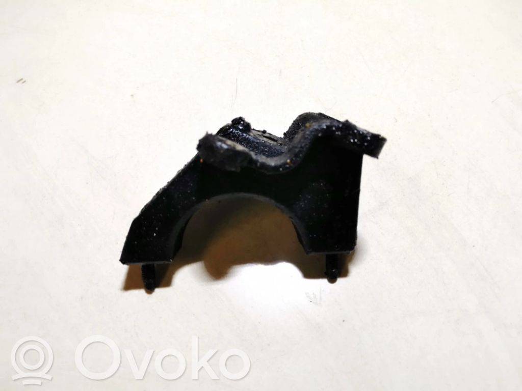 Ford Mondeo MK IV Engine mounting bracket 