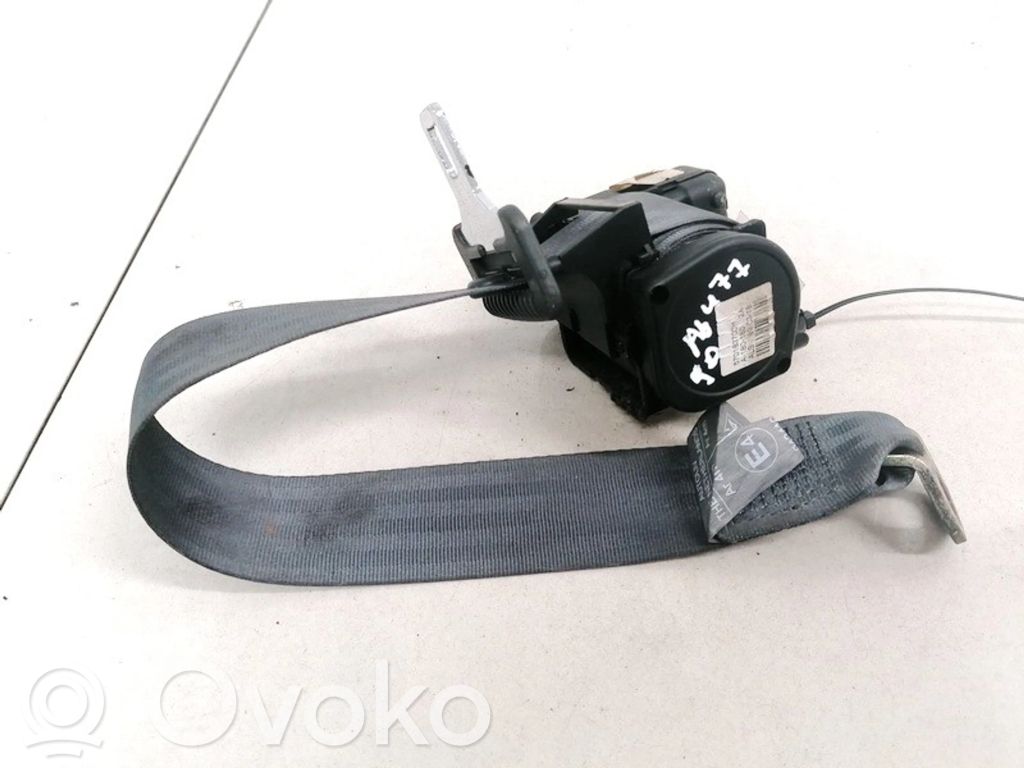 Volvo S40, V40 Cinturón trasero 