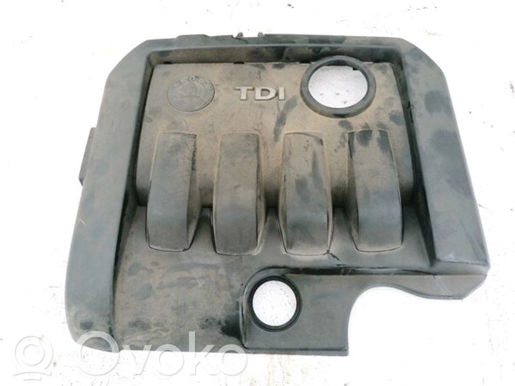 Skoda Octavia Mk2 (1Z) Capac protecție motor
