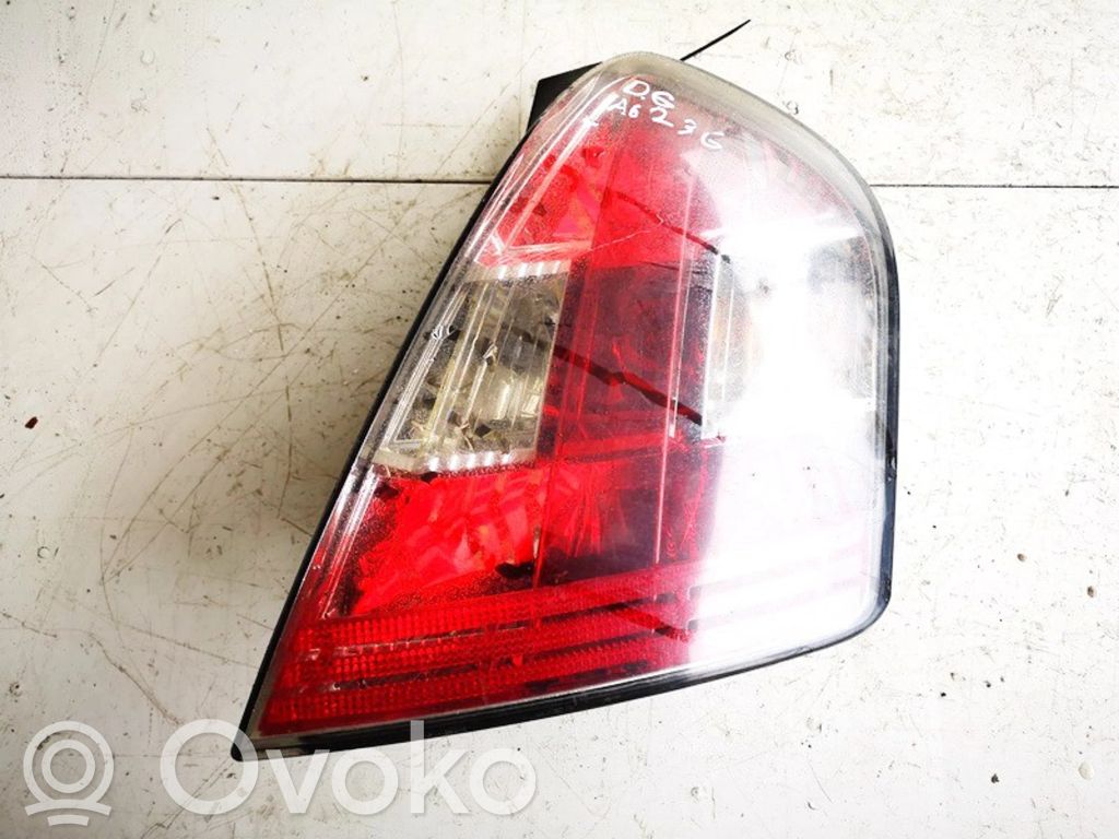 Fiat Stilo Lampă spate în caroserie 