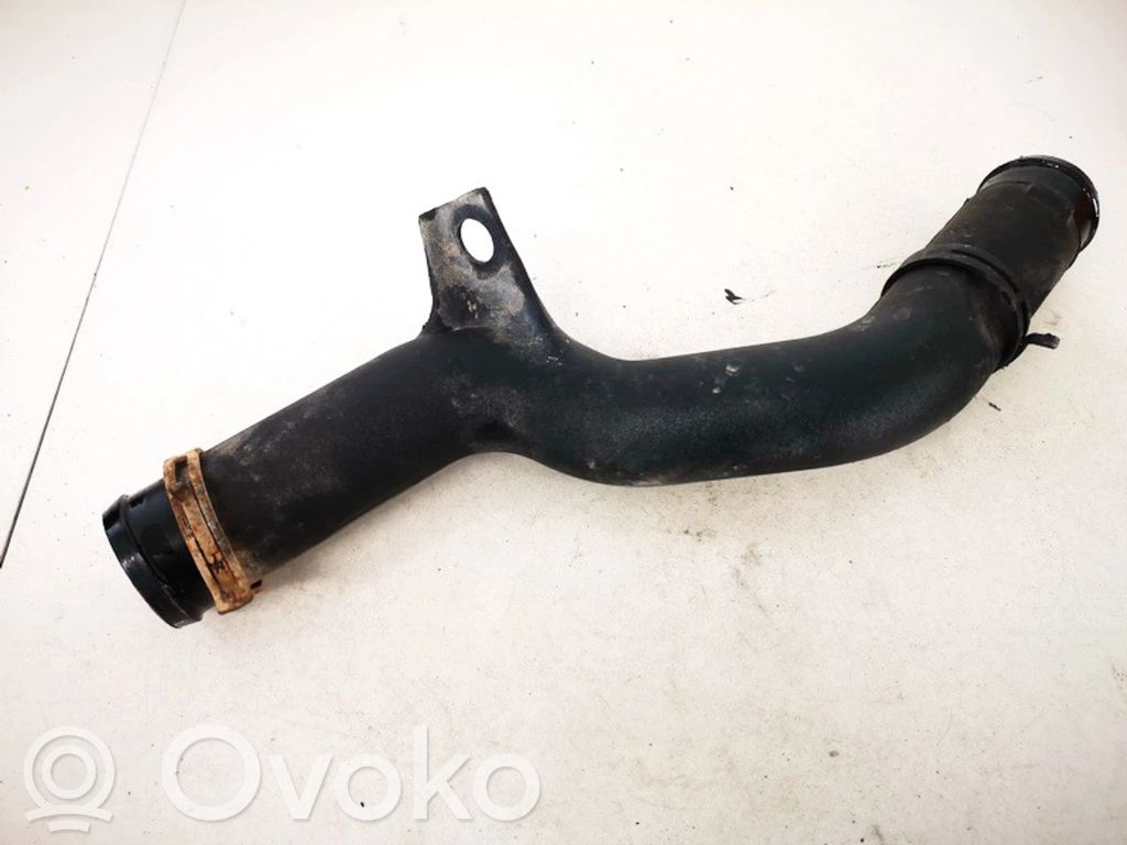 Volkswagen PASSAT B4 Furtun/conductă intercooler 