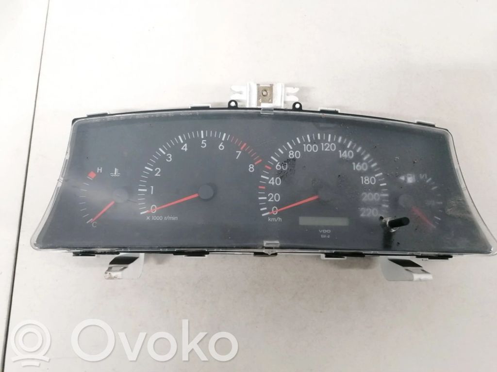 Toyota Corolla E120 E130 Vitezometru (grup de instrumente) 
