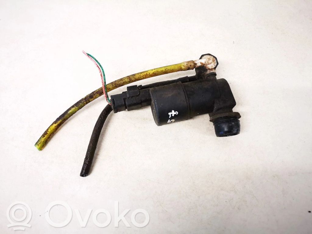 Nissan Almera Tino Pompa lavavetri parabrezza/vetro frontale