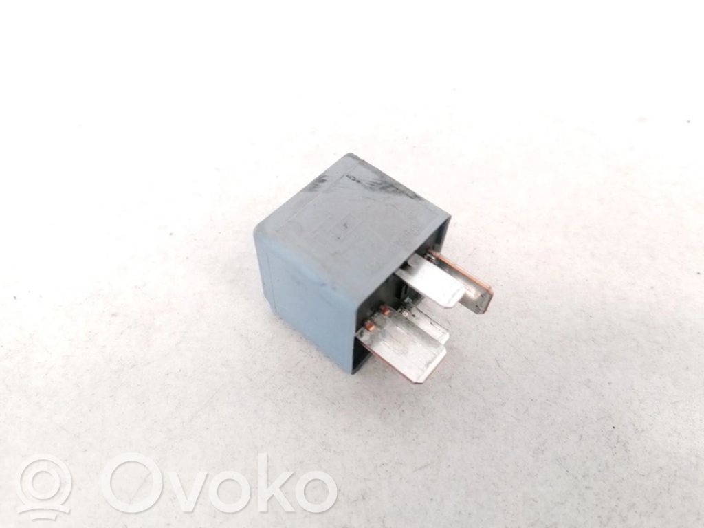 Otros relés   F80B14B192AA,F80B14B192AA,F80B14B192AA,F80B14B192AA