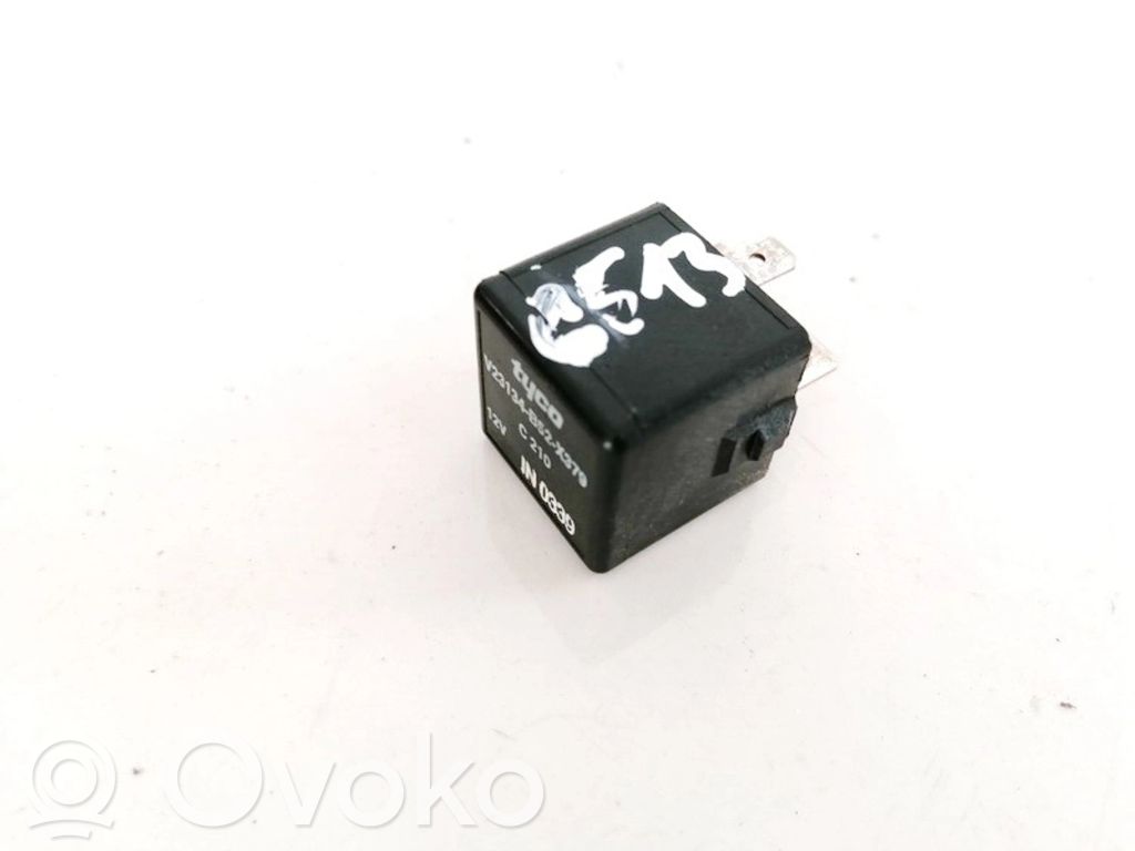 Mazda 3 I Autres relais