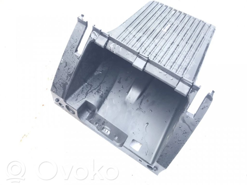 Ford Focus Handschuhfach 