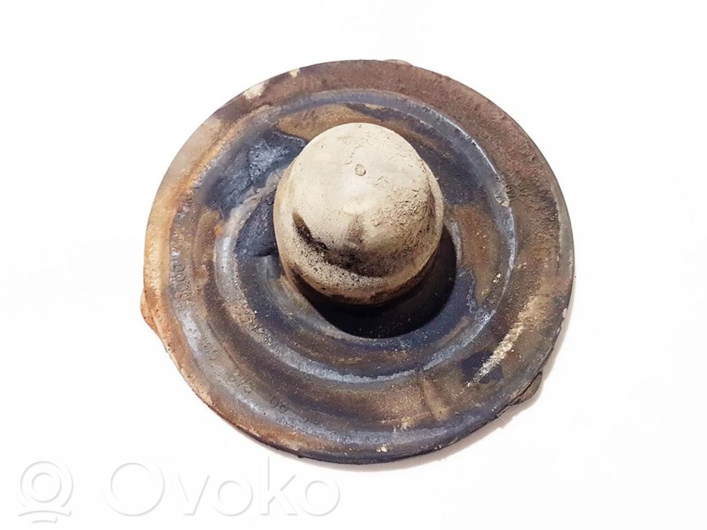 Opel Astra F Molla elicoidale anteriore con cuscinetti in gomma 