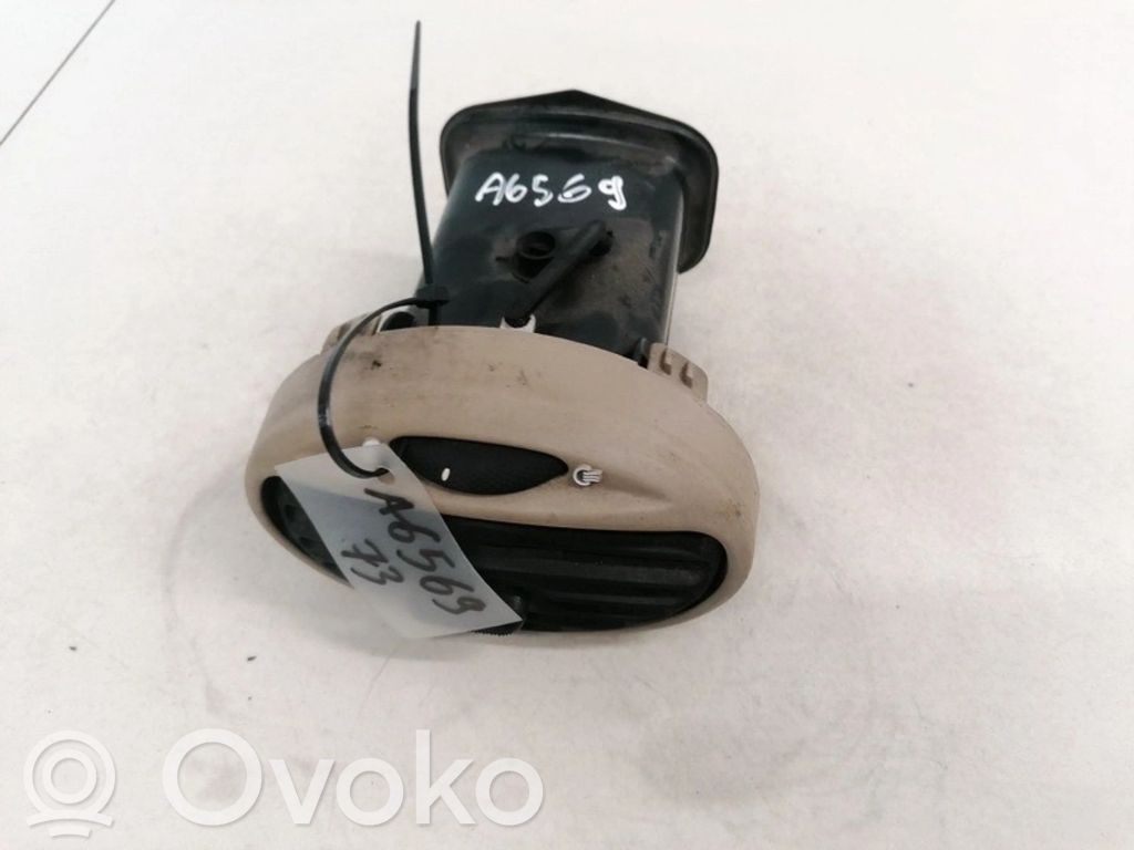 Ford Focus Griglia di ventilazione centrale cruscotto