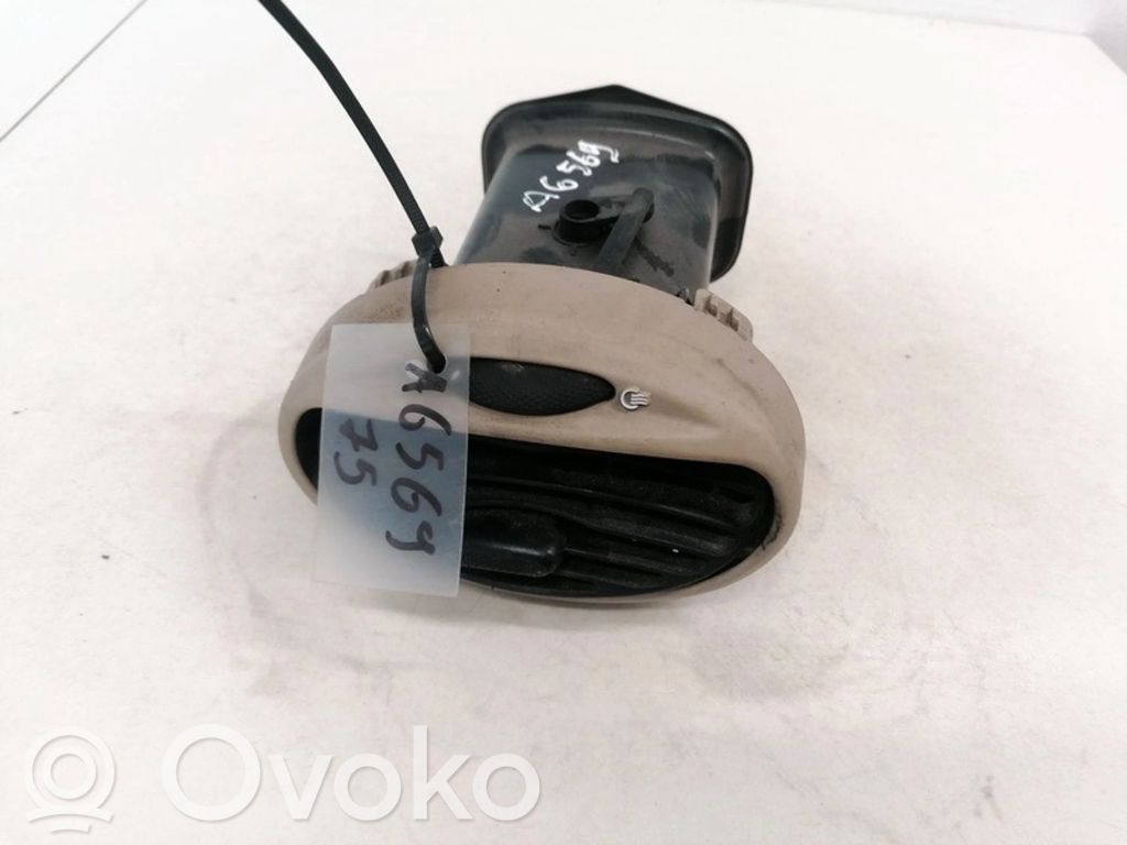 Ford Focus Griglia di ventilazione centrale cruscotto