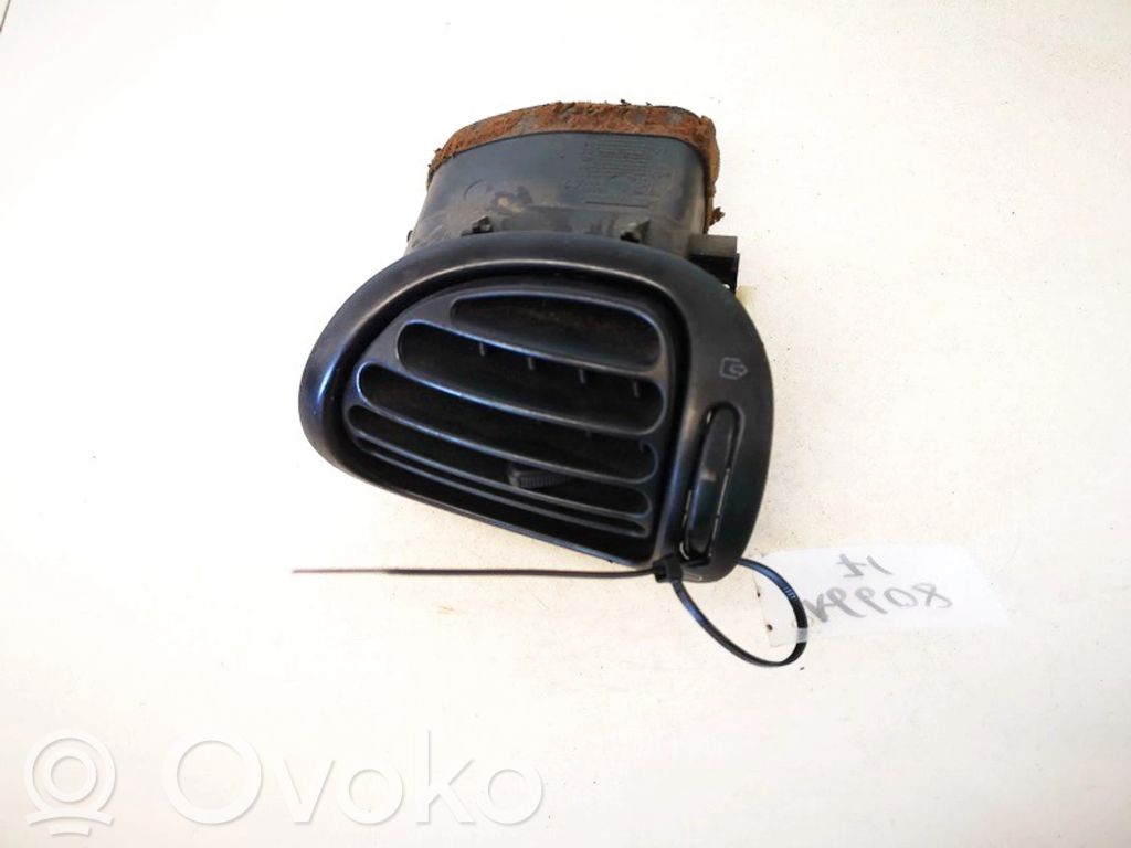Peugeot 206 Griglia di ventilazione centrale cruscotto